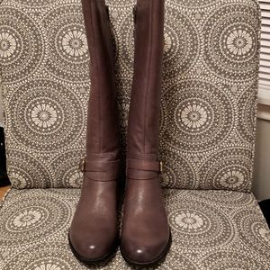 Naturalizer Boots